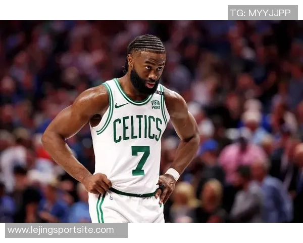 杰伦布朗赞怀特状态回暖表现出色让人欣喜不已