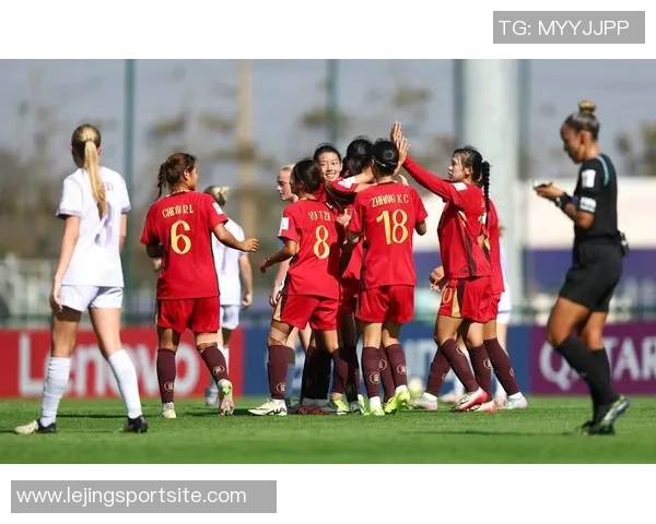 周欣怡精彩凌空垫射再添一球中国U17女足3-0领先挪威U17女足展现强劲实力